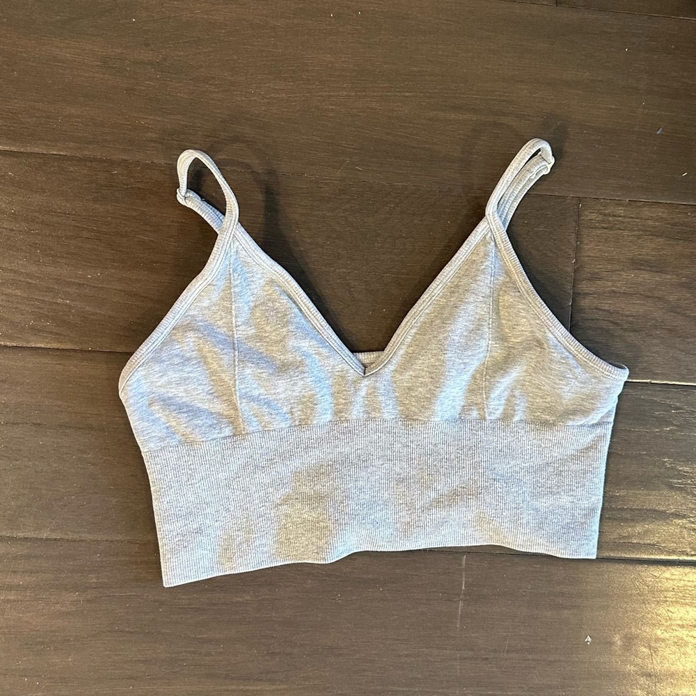 Alo Yoga Delight Grey Triangle Sports Bra Size M
